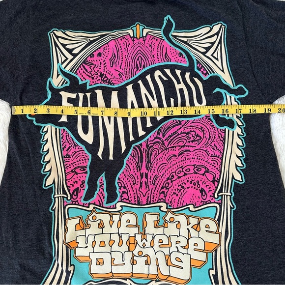 Tim McGraw Fumancho Women’s Gray Multicolor Short Sleeve Tee Size: M - Picture 5 of 8